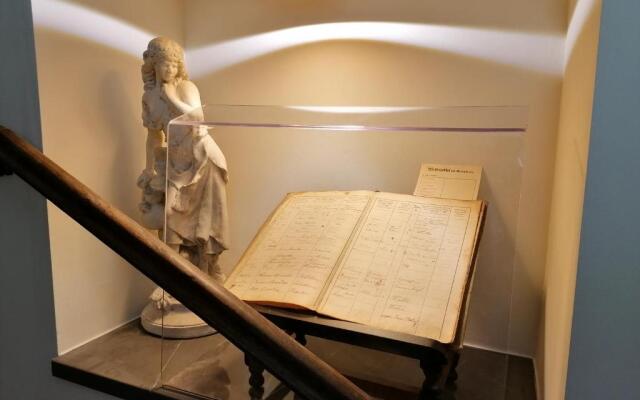 GOLDEN STAR - Premium Apartments