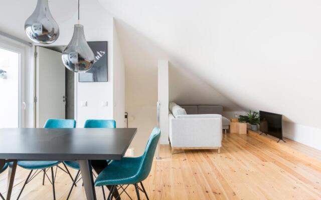 MY LX FLAT Bairro Alto Design Apartments