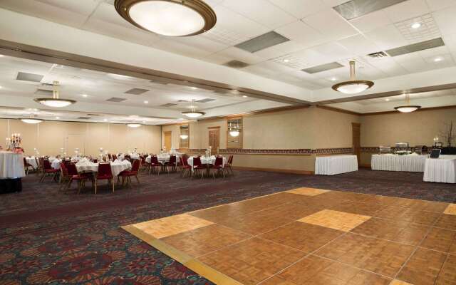 Days Inn by Wyndham Rock Falls