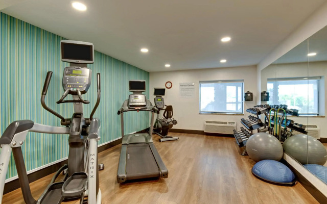 Holiday Inn Express W-I40/Whitebridge Road by IHG