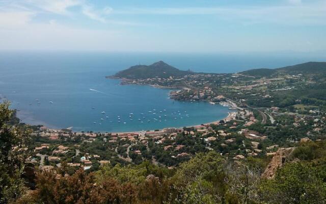 Azzurra Immo: Le Hameau Cap Estérel