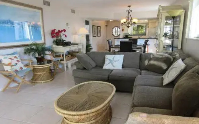Carlos Pointe #211 Apartment