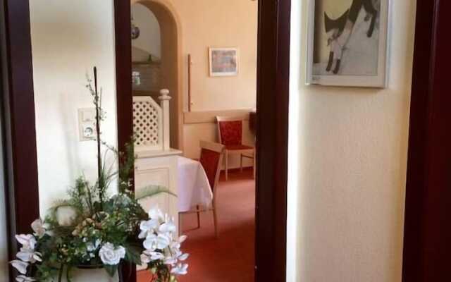 Kurvilla Fürstin Pauline