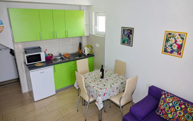 Apartments Nevenka i Josko
