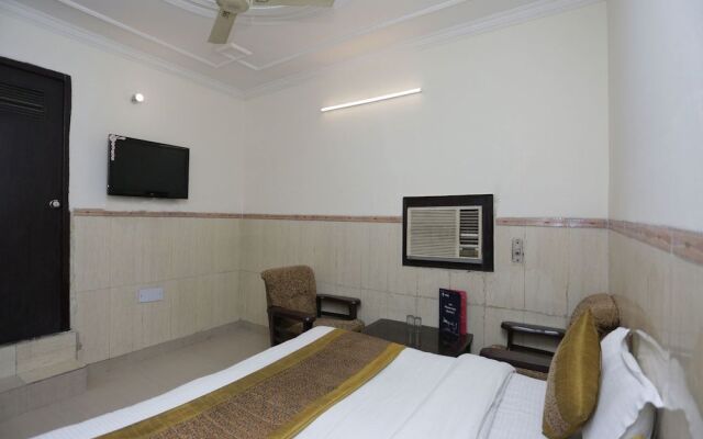 OYO 12868 Hotel City Lite