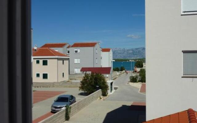 Three bedroom apartment & studio - Apartments Ždrijac