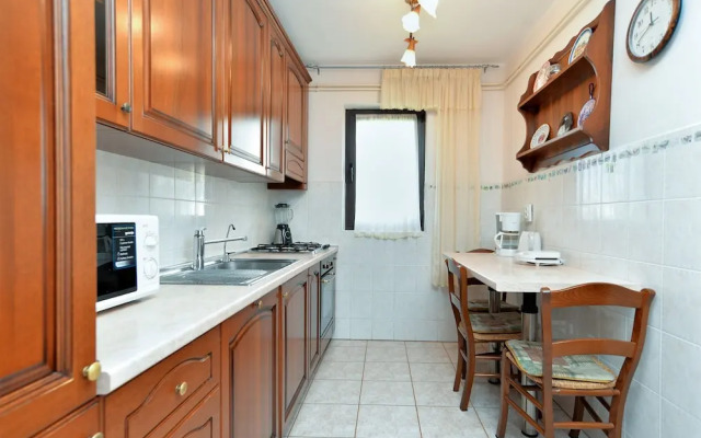 Apartment 38