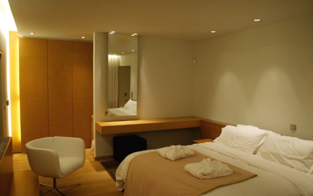 Elafivolia Arachova Suites