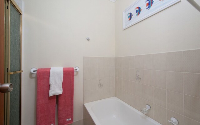 Grevillia, Bay Parklands, Unit 54/2 Gowrie Avenue