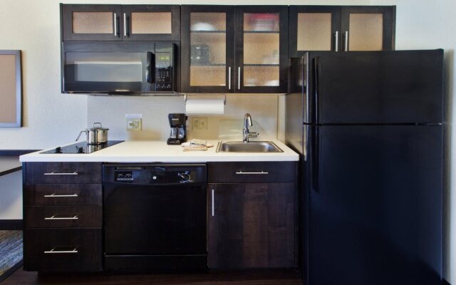 Sonesta Simply Suites Denver West Federal Center