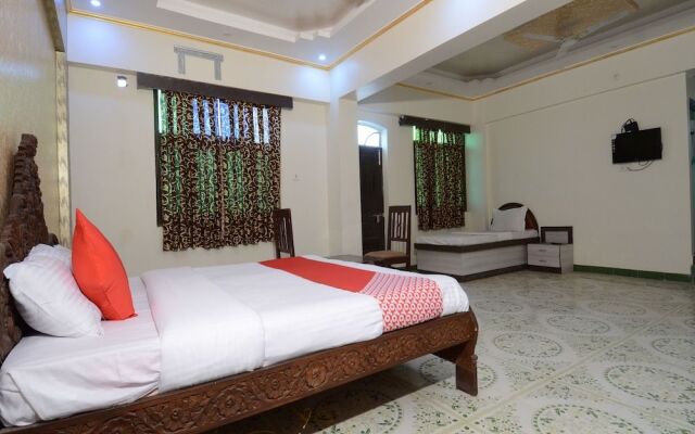 OYO 17368 Ranibagh Palace