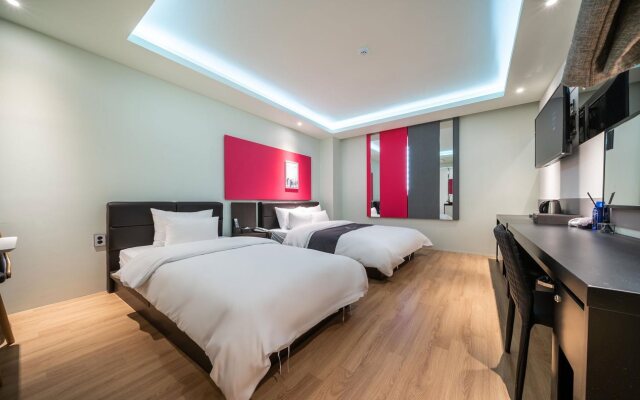 Gimpo Pentastar Hotel