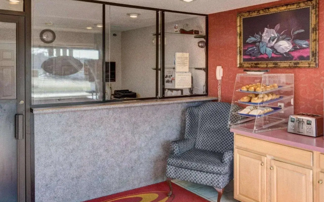 Americas Best Value Inn Laurel