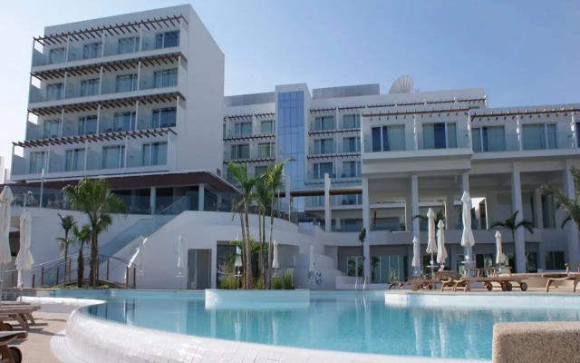Sunrise Pearl Hotel & Spa