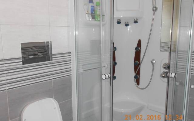 Camera Romantica, En-suite