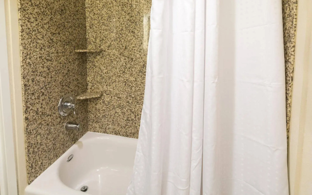 Holiday Inn Morgantown - University Area by IHG