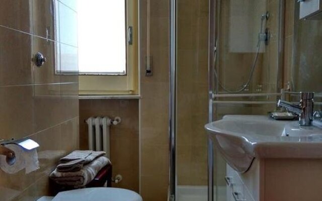 Carel Bed  Breakfast