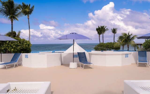 Deluxe Ocean View Villas - Just Steps From White Sand Beaches