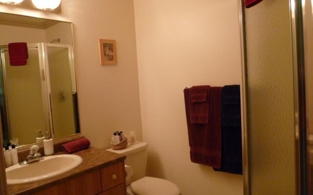 Cobble House Bed & Breakfast