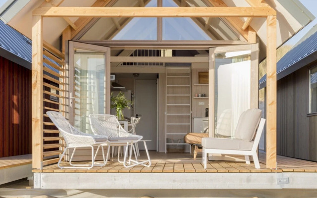 Lovely Holiday Home on Vlissingen's Beach