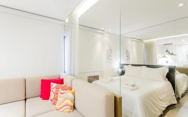 Hp87 Stylish and Cozy Studio in Jardins