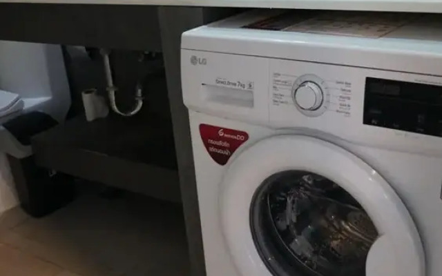 Well located Apt-1BR T2 -421