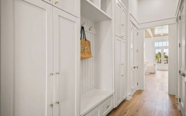 The Sandy Pearl 125 STA