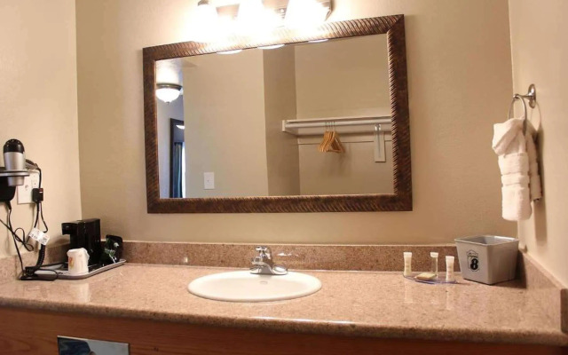Super 8 by Wyndham Vallejo/Napa Valley
