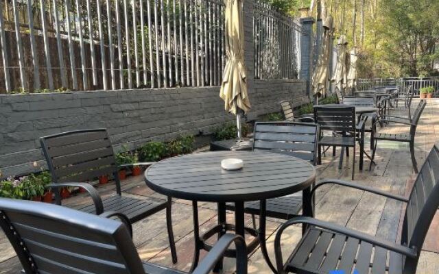 Qingyuan Lelong Hot Spring Homestay