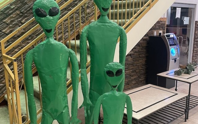 Howard Johnson by Wyndham Pecos