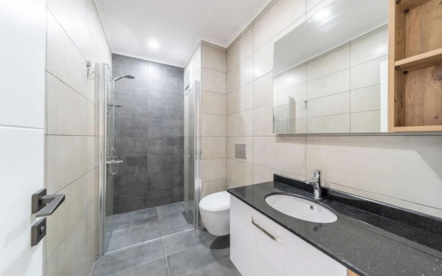 Modern Apartment With Shared Sauna in Alanya