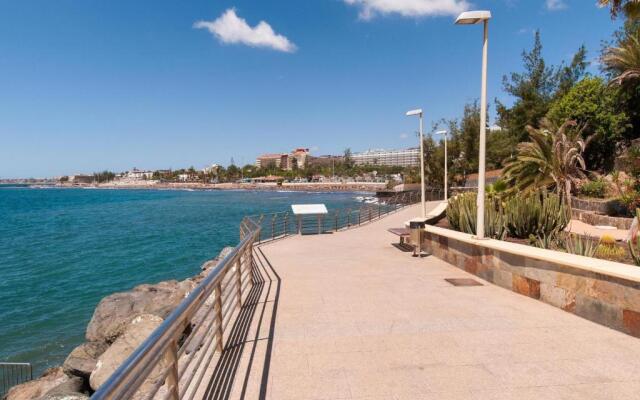 Beach House with private pool in San Agustín ET2