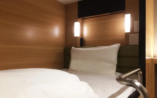 global cabin Tokyo Suidobashi