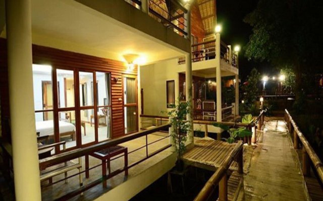 Phu Fha Maehongson Resort