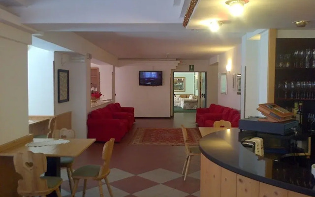 Отель Life Hotels Des Alpes