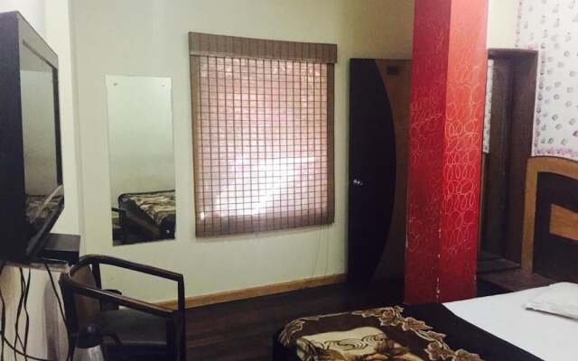 Luvyrooms Budget Paharganj 188