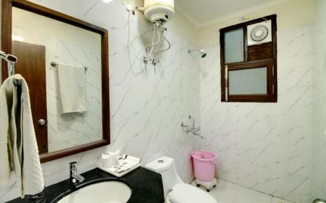 OYO Premium DLF III