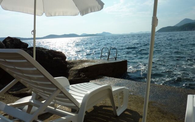 Sun & Sea Apartments