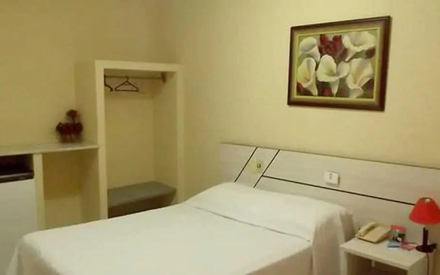 Real Hotel