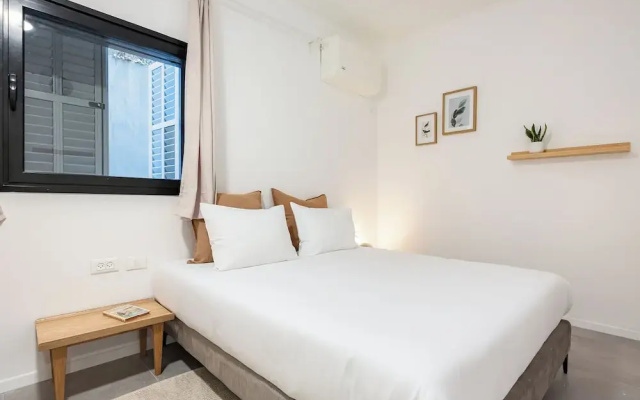 Ecletic by TLV2RENT