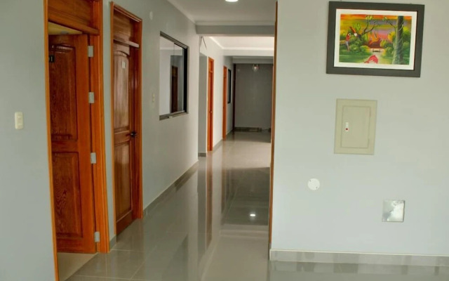 Hostal Cordillera Azul