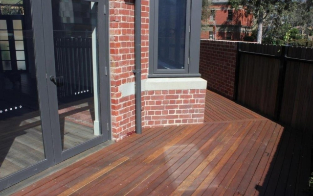 Peaceful 3 BDR in the Heart of Carlton