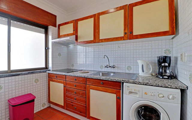 Albufeira Beach 1 by Homing