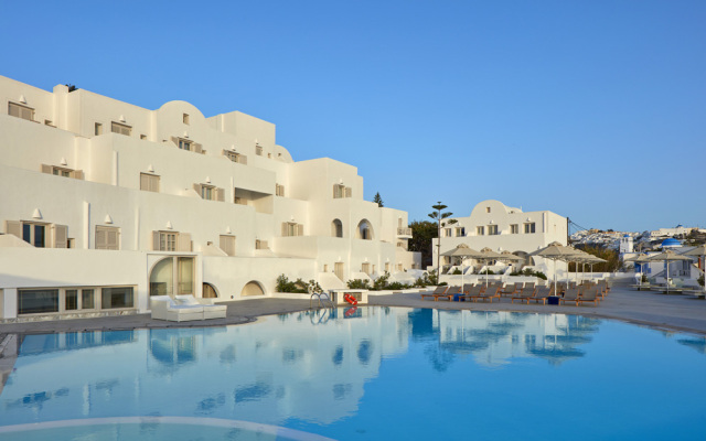 Santorini Palace