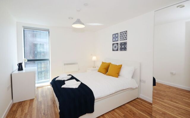 Leeds Urban Square Apartments