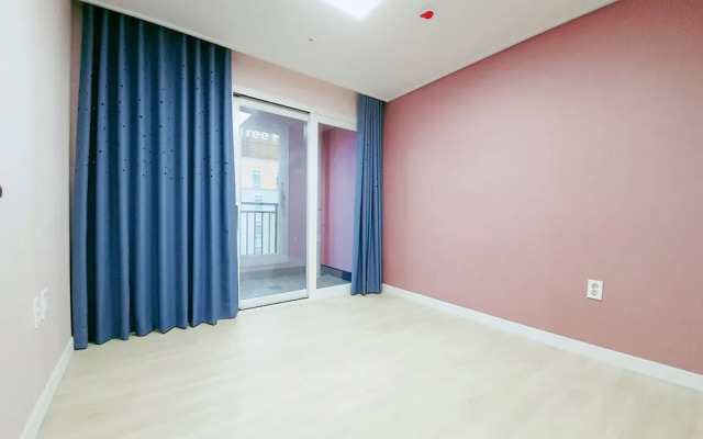 Gunsan Little Prince Condo