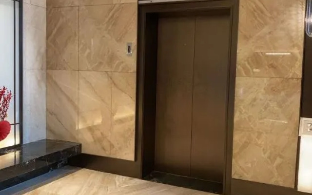 Feicui Zhouji Hotel