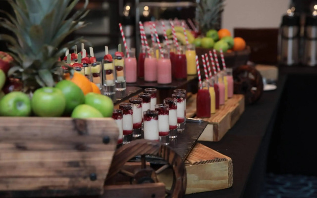 Renaissance London Heathrow Hotel