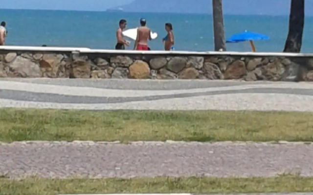 Casa a 150 m da Praia Martins de Sá