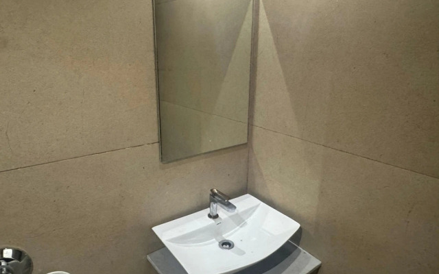 Hotel Sahara Residency